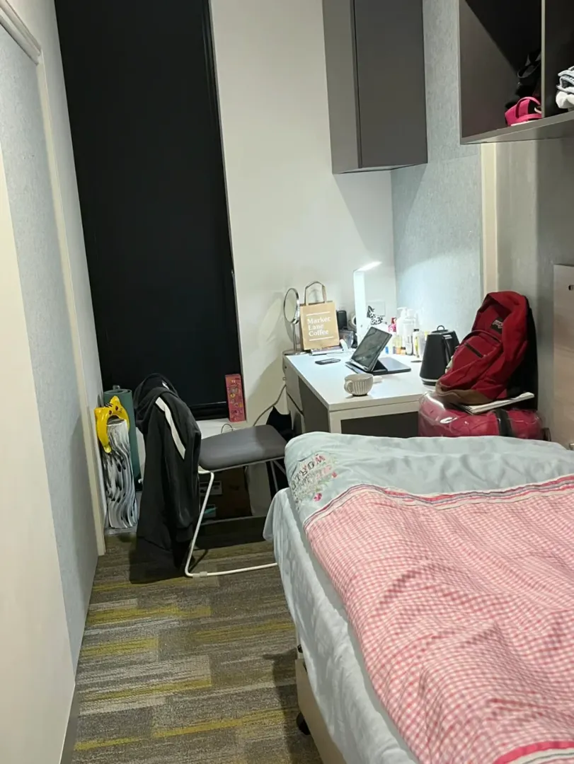愛丁堡發現了，想省錢還是要找合租才行