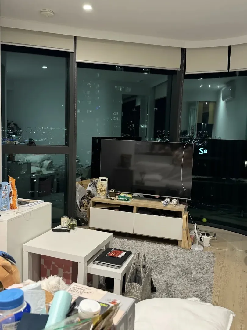 墨爾本city低價轉租1b的studio