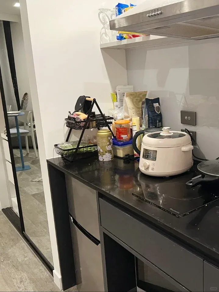 住了個伯大200PW的studio，不讓寵物搬走了