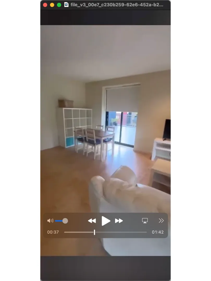 幫房東大大轉出十一月的 2 bedroom，小兩層