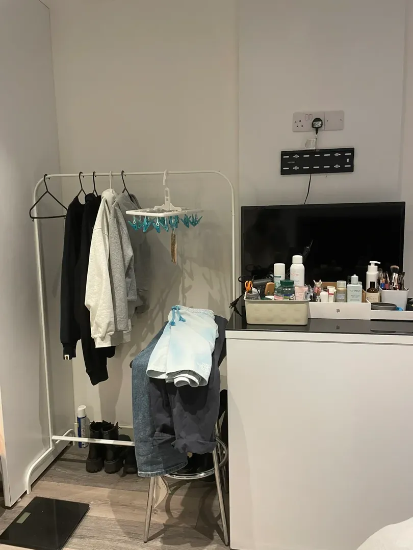 墨爾本S1的studio，帶家具，不需