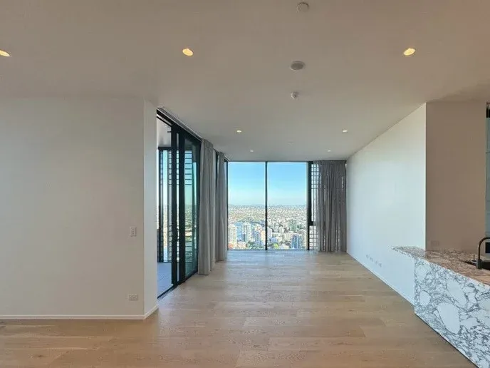 阿德萊德大學1b1b，房子nice不帶家具，俺要