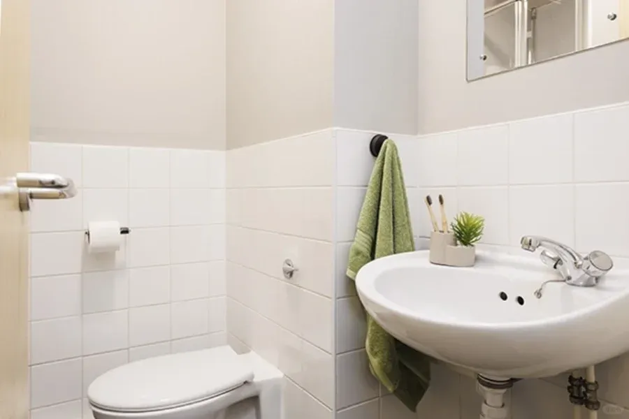 曼徹斯特，這個ensuite，附近沒有能打的