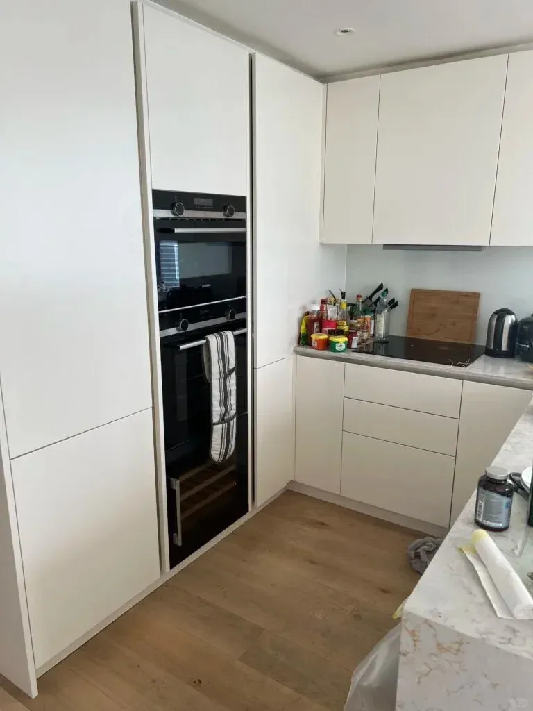 RENT‼️ London Hampton Tower 2b2b