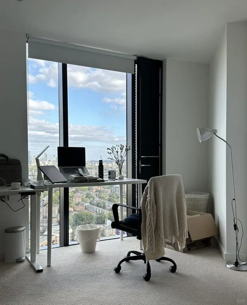 幫朋友出愛丁堡studio～