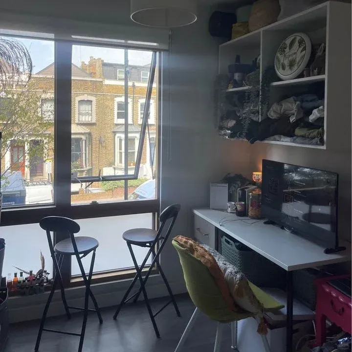 倫敦300+studio帶小花園，9月轉～包帳單