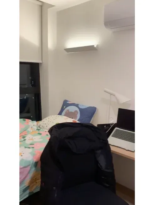 墨爾本帶房拼室友!! 10月之前都ok !!