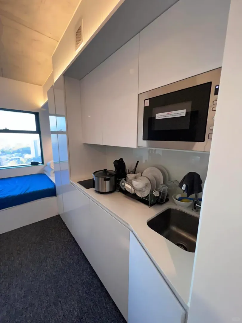 昆士蘭出southbank的studio，要回國