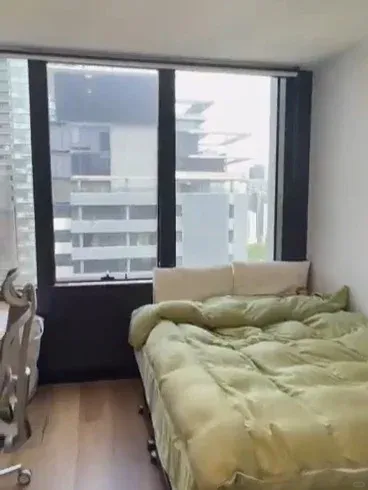 25s1在墨爾本要住高層大窗的studio
