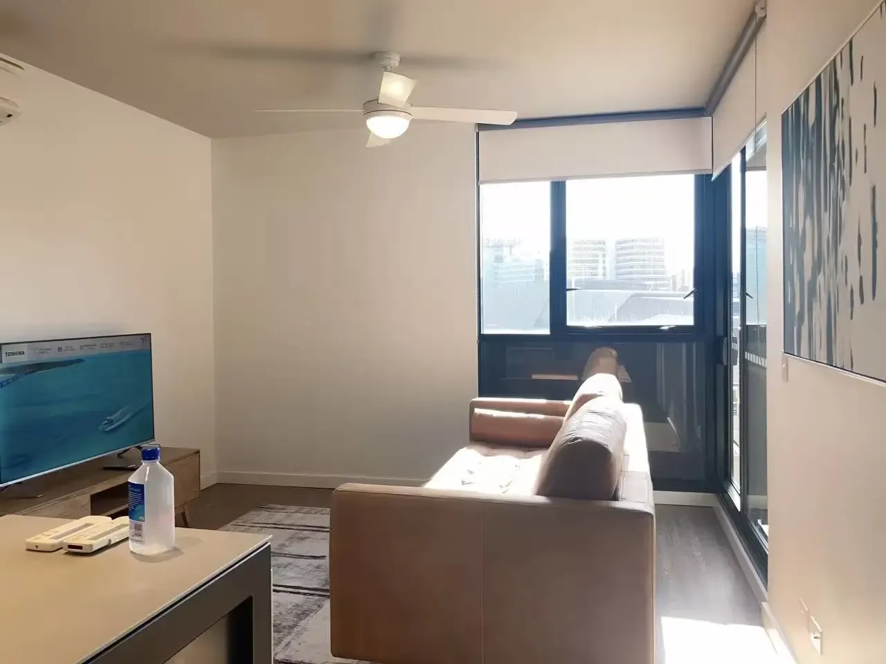 昆士蘭拼室友的，要不看看一居室也不錯～