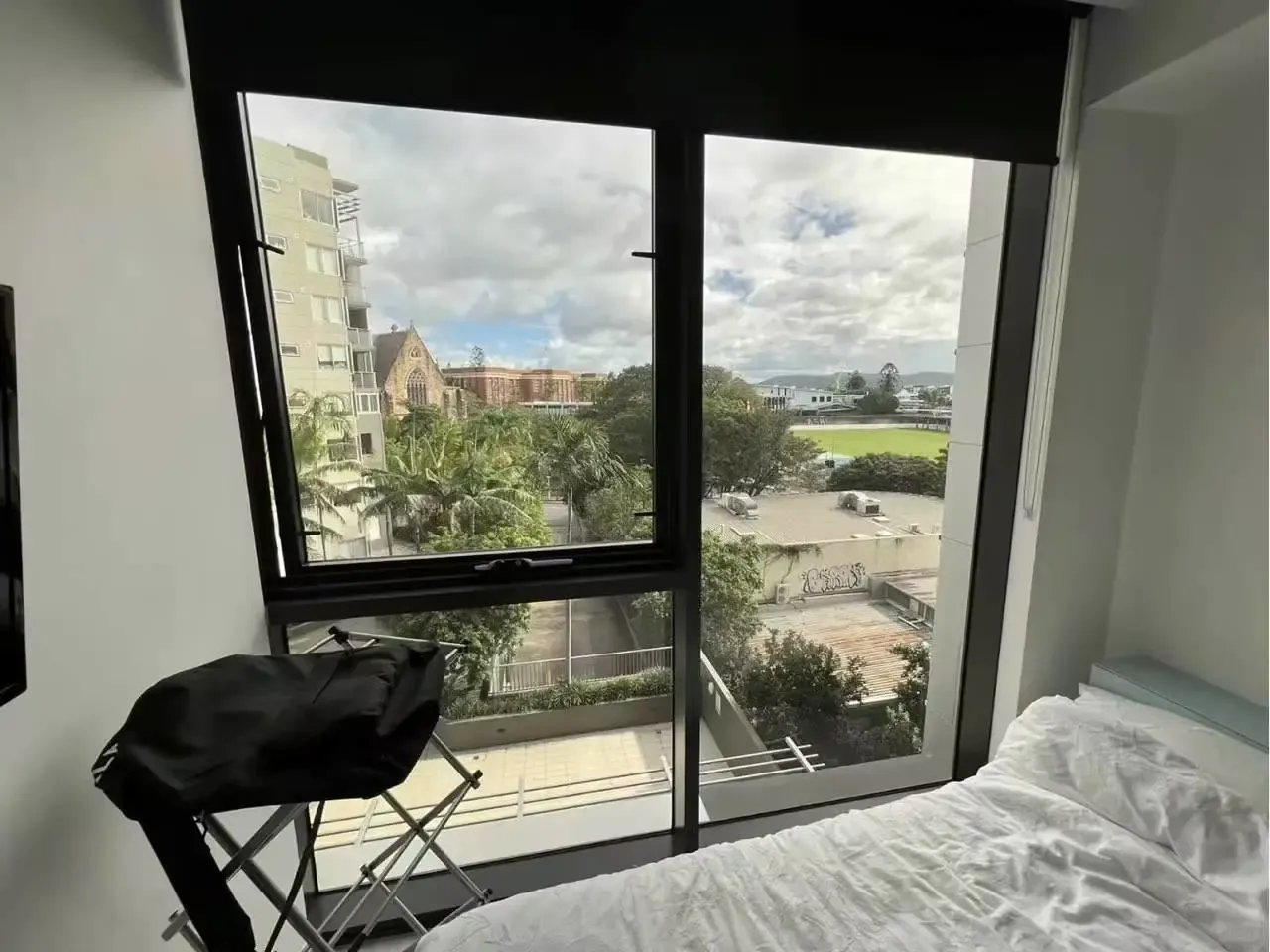 轉租我布里斯班的落地窗studio，真的很舒適