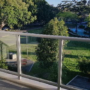 🇦🇺墨大25s1蹲兩個室友！