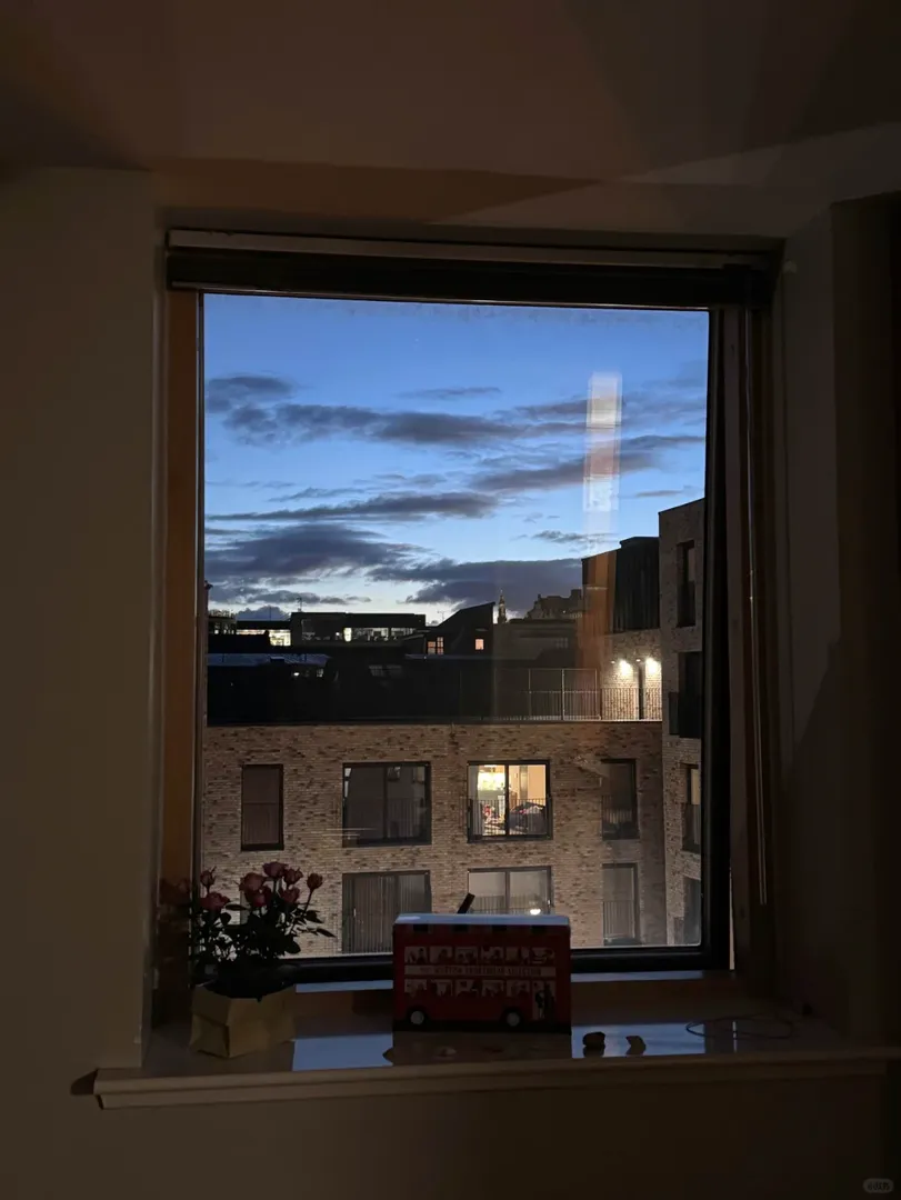 好喜歡窗外 很有feel