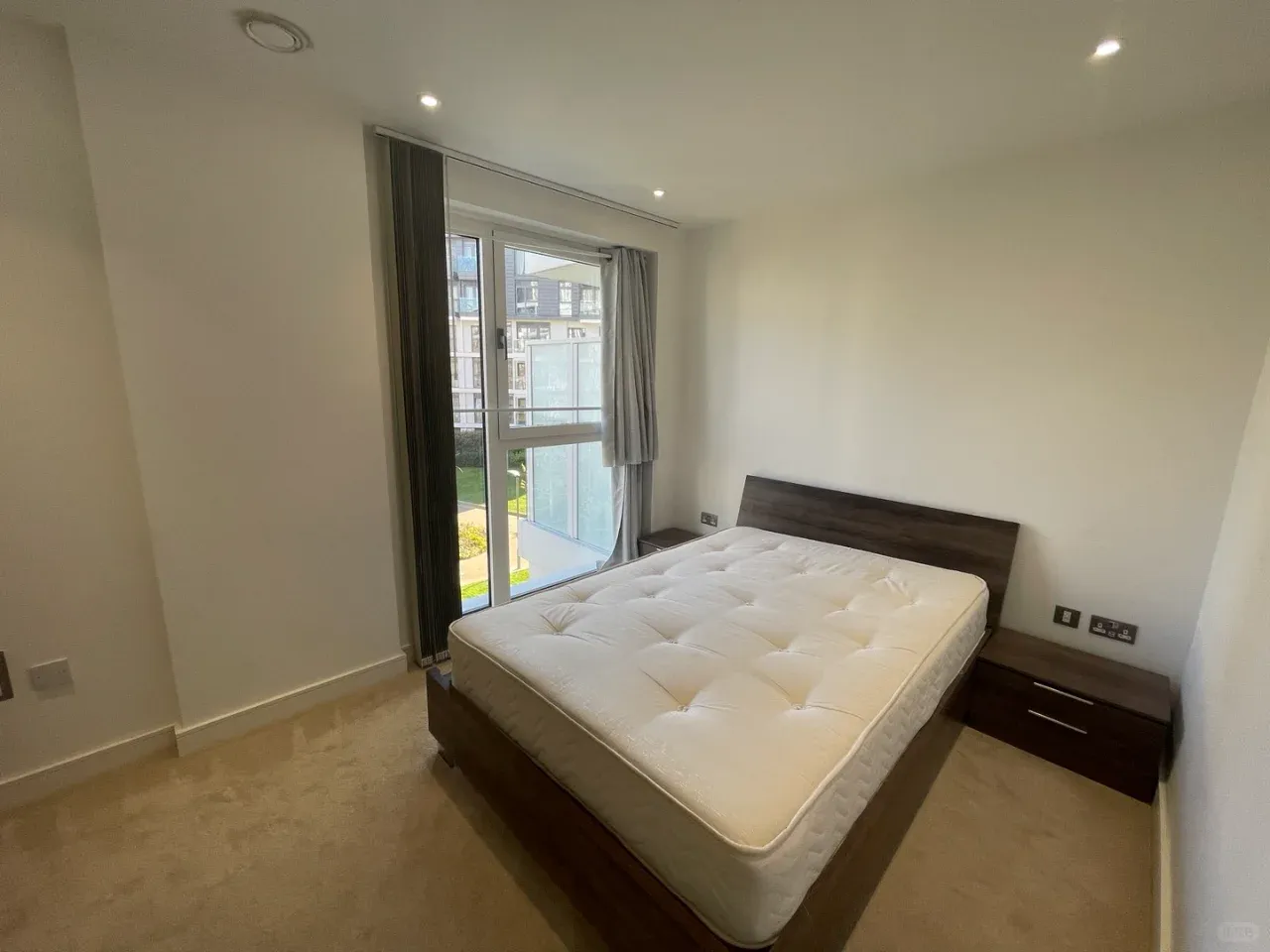 London 1b1b轉租，包bill帶洗衣機～