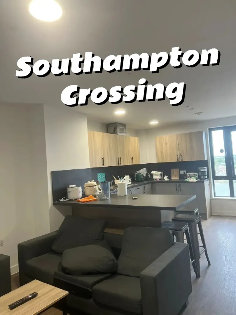 南..Southampton 低Jia轉crossing小窩💥