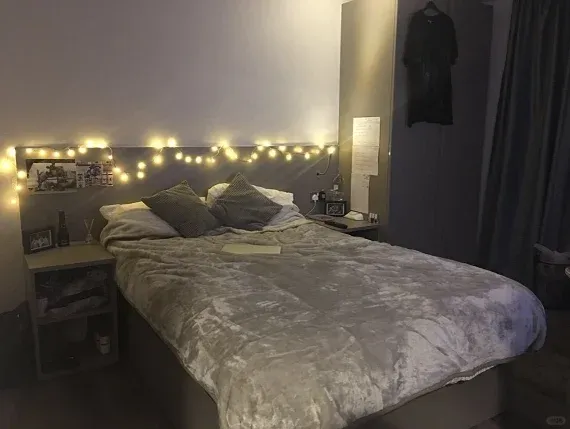 紐卡留子🇬🇧終於住進Dream studio