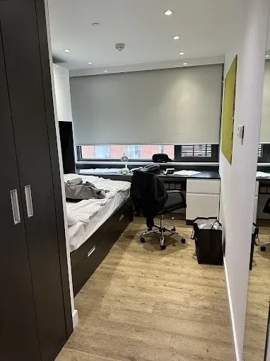 中央聖馬丁有想要來撿漏的小寶嘛，14樓合租