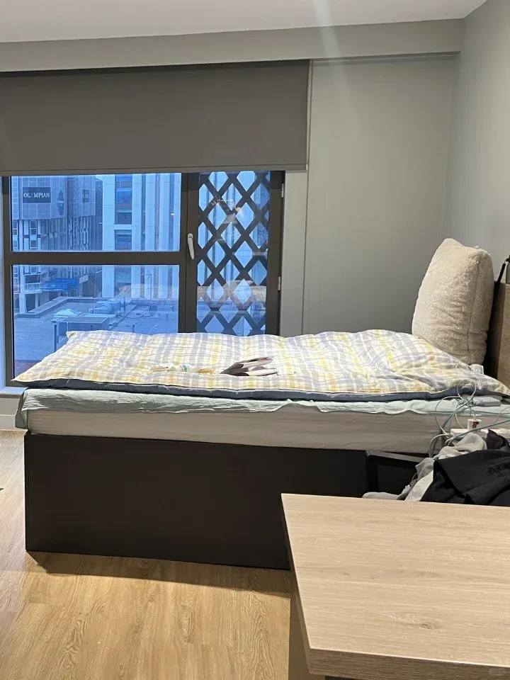 利茲大學轉一間22平的studio