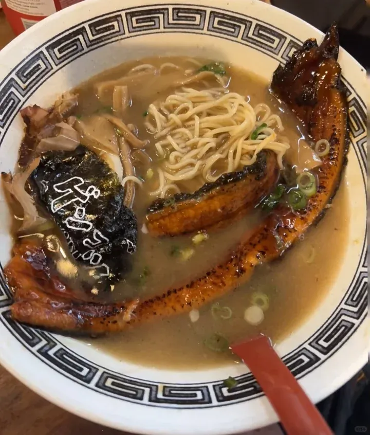 布村熱乎乎的拉麵🥰