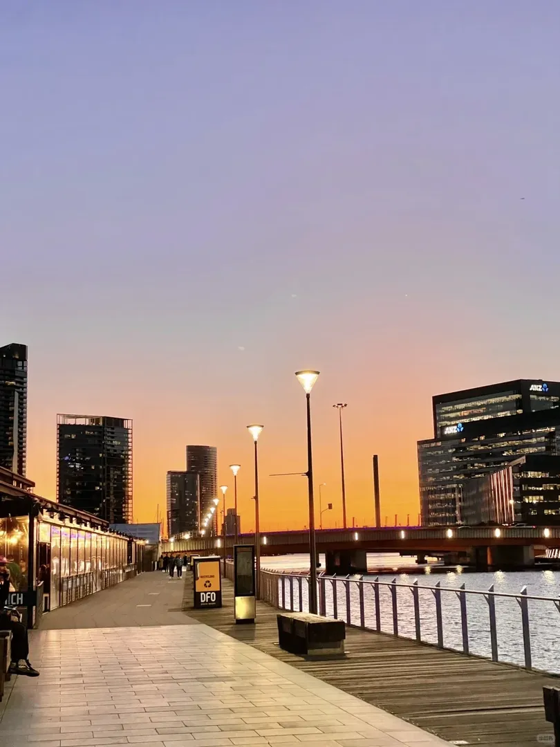 貓本docklands絕美日落💓