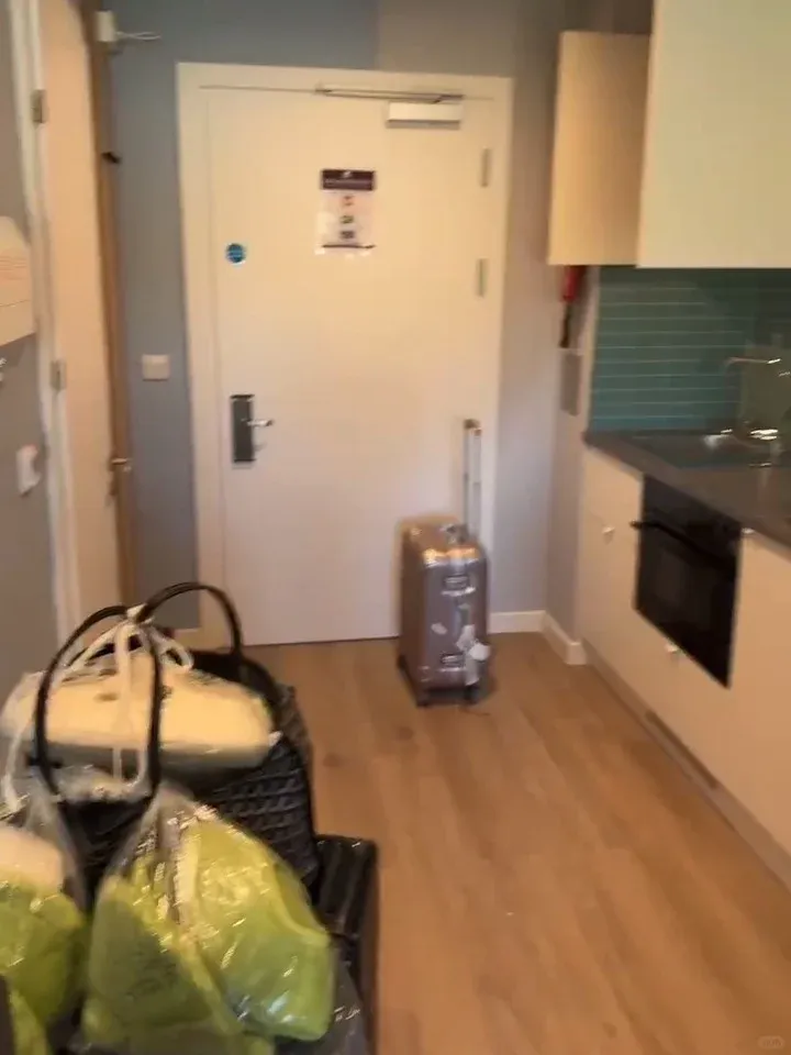 爱宝留子可算如愿住在kb附近了