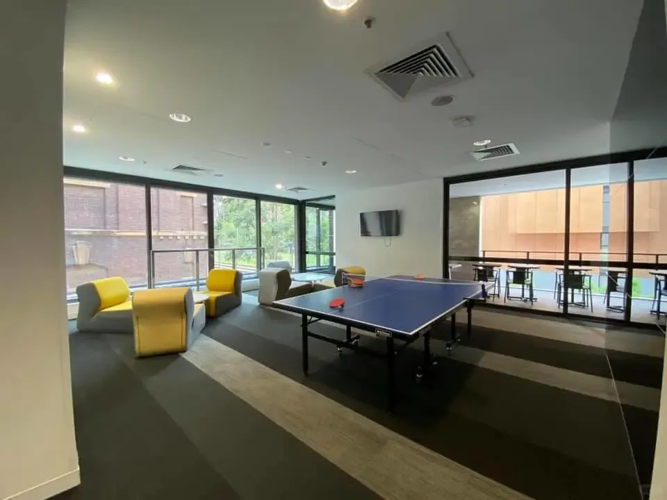 步行雪梨usyd包早餐的studio
