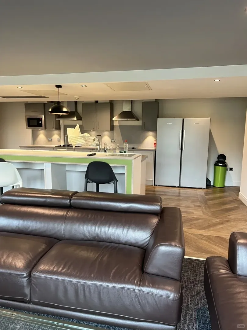 真不是吹🇬🇧我在利茲住的studio200多