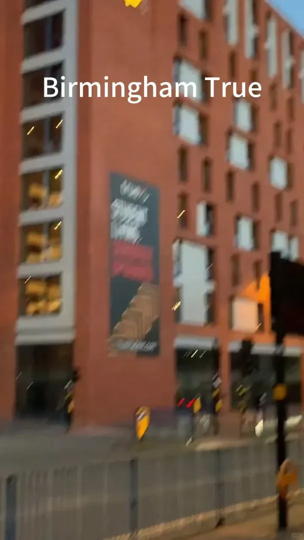 Birmingham 我和姐妹的room真不錯👍