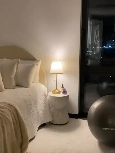 有誰想要睡我在布村超軟的🛏️
