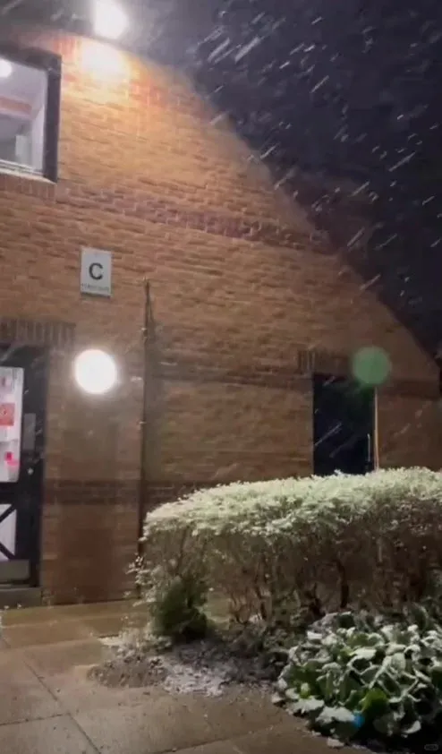 🇬🇧紐卡｜終於輪到我下雪啦