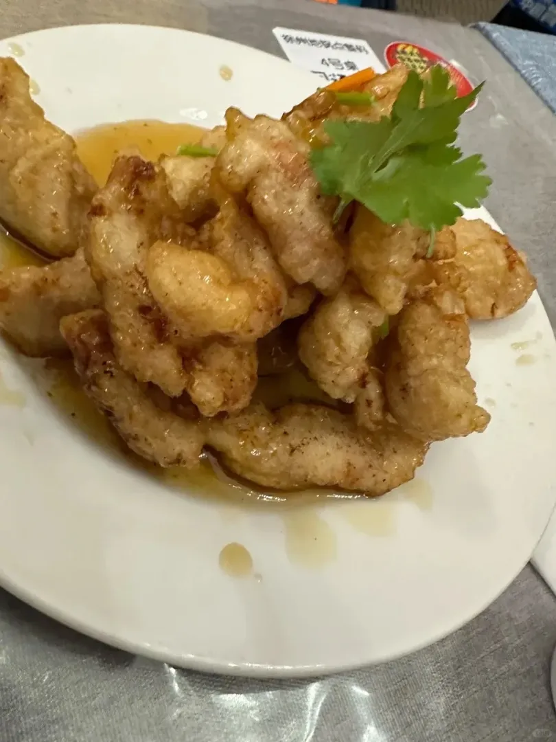 到底誰在吃愛丁堡的這家餐廳啊。。。