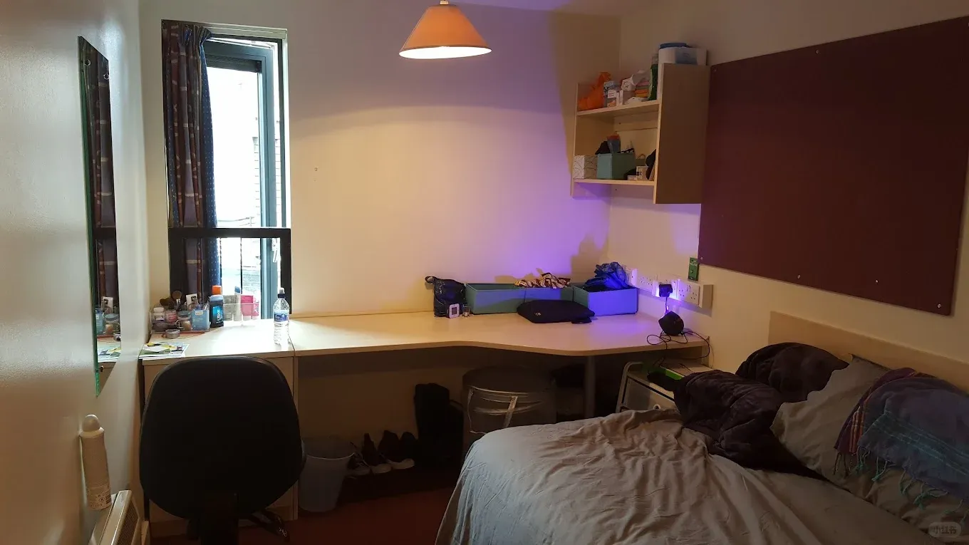 愛寶校區房🏠 
