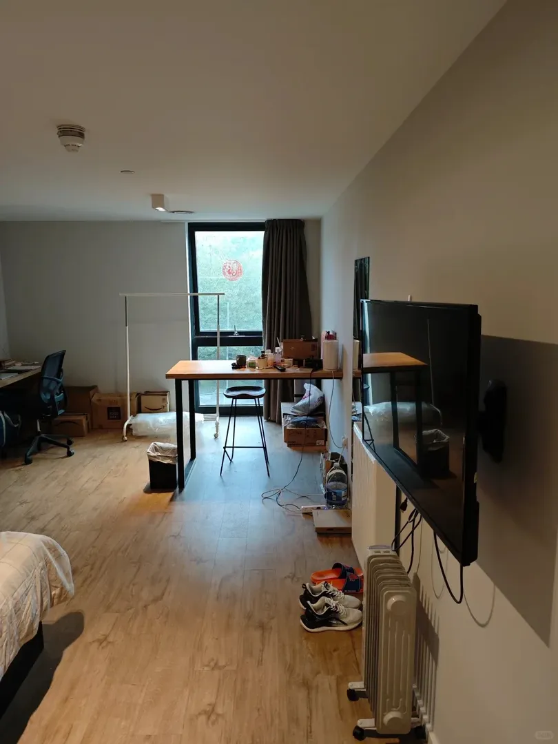 利茲25fall轉租studio，急急急