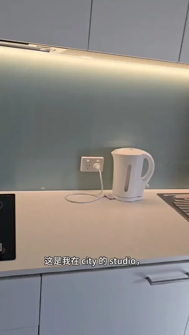 👀布村 超大studio 🆓🚌直達uq！