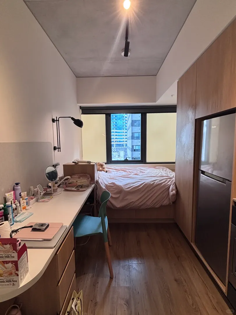🇦🇺墨大門口二月出studio，包bill