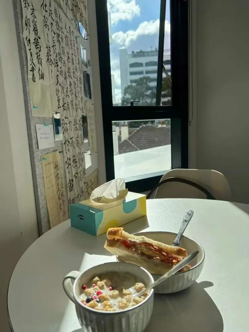 這個在市區邊的1b戶型也挺好的呀！