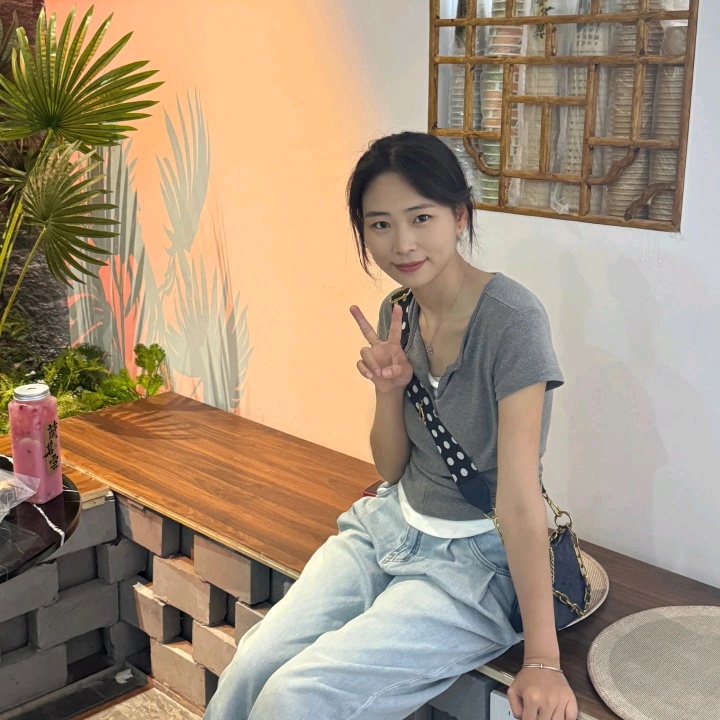 墨尔本出一间大面积合租，包bill