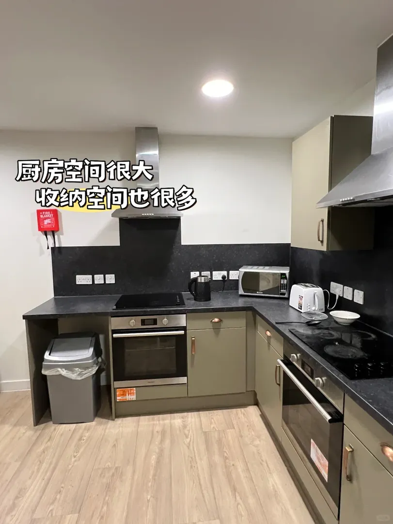 🇦🇺留學｜爰慘這個超大落地窗 studio