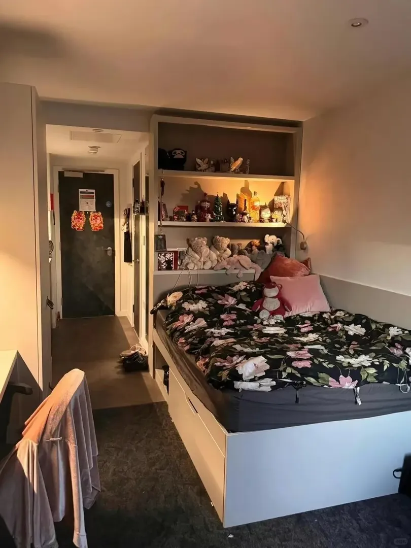倫敦🏠｜顯眼包斯丟丟