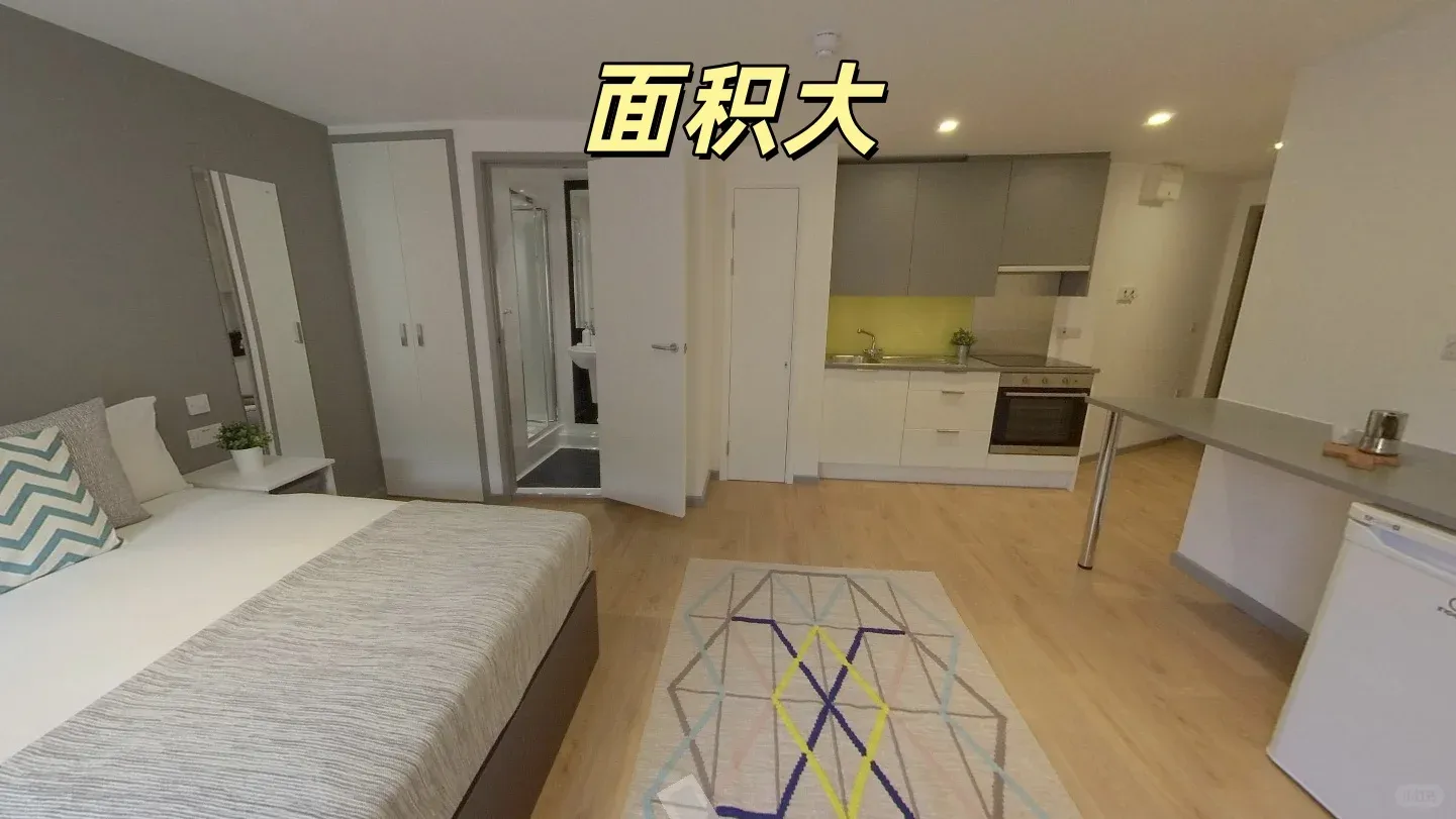 布里斯托不規則的studio