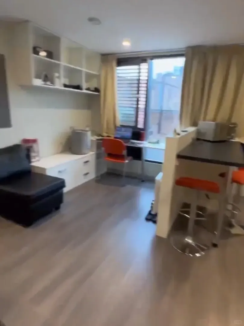 🇬🇧考文垂帶隔斷大窗🏠