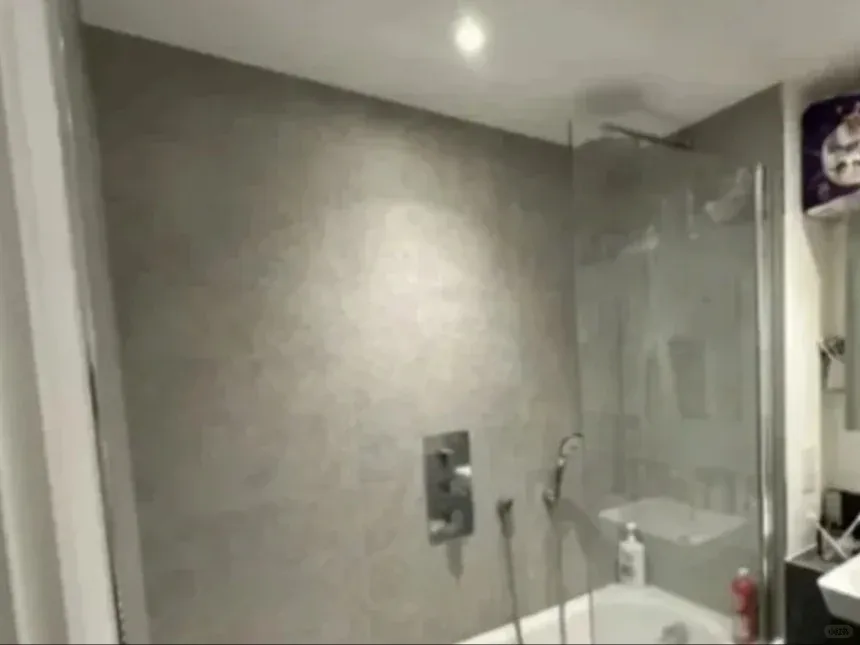 倫敦1b1b😭求位好心人接手，水電健身免～