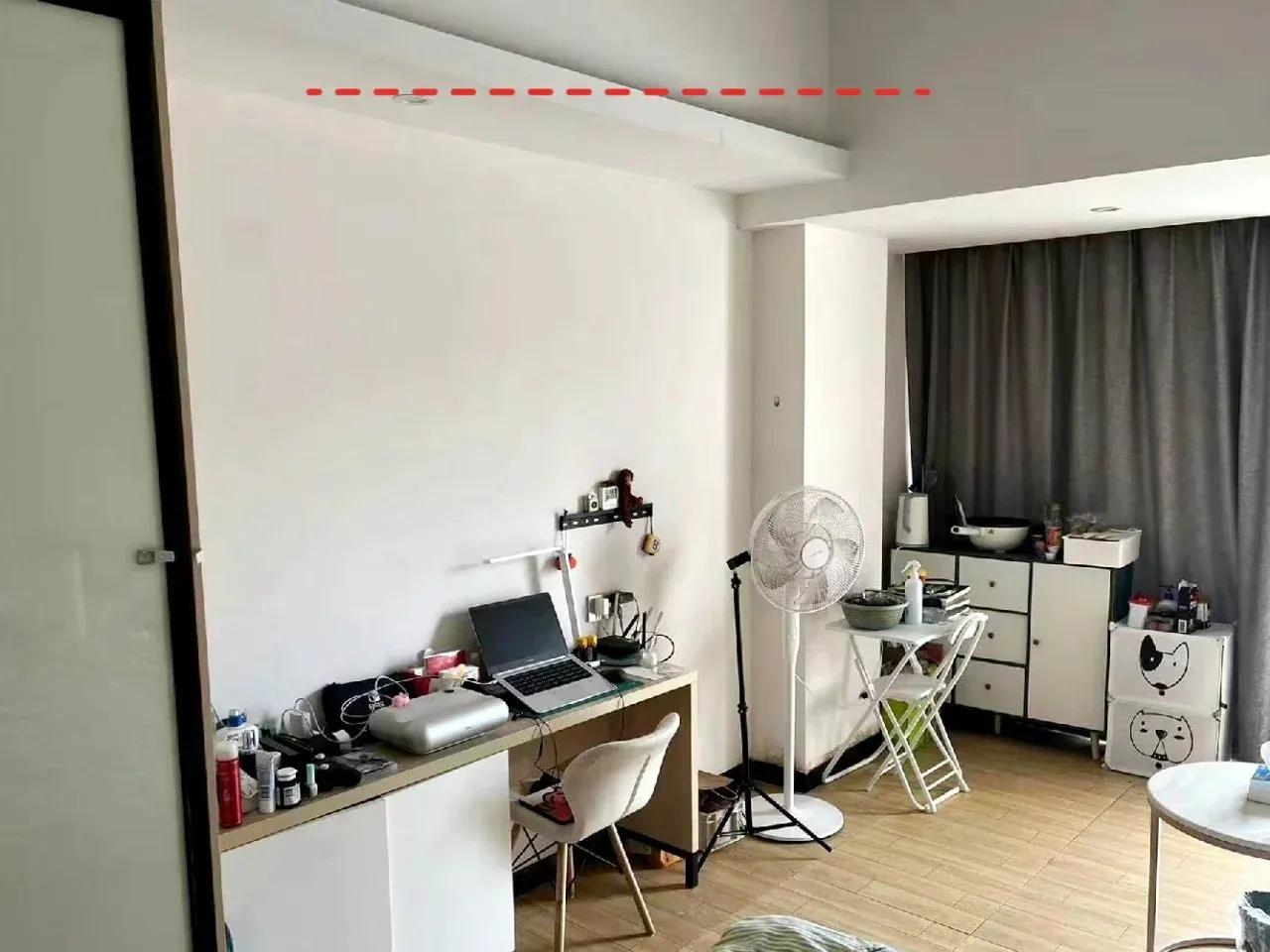 格拉斯哥超大studio，走路上學
