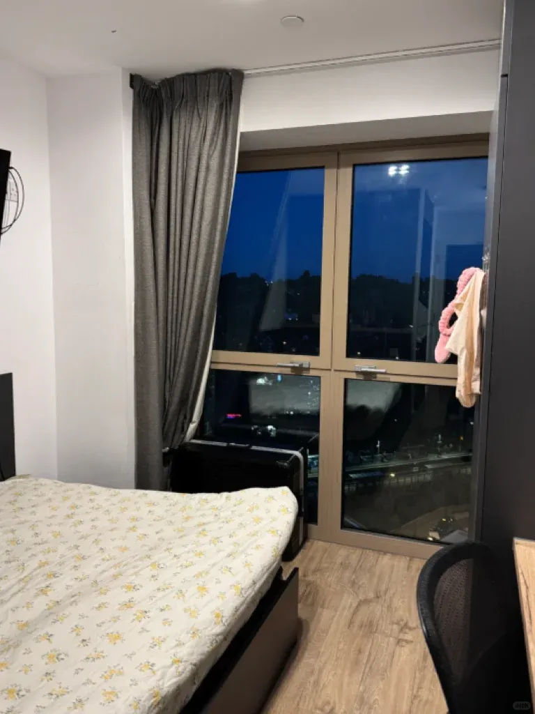 嗚呼～倫敦住在這樣的房間，很難不讓人羨慕