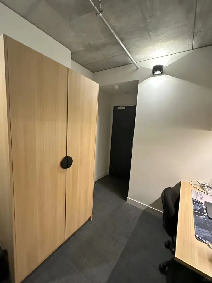 墨爾本的2B1B有集美們接嘛