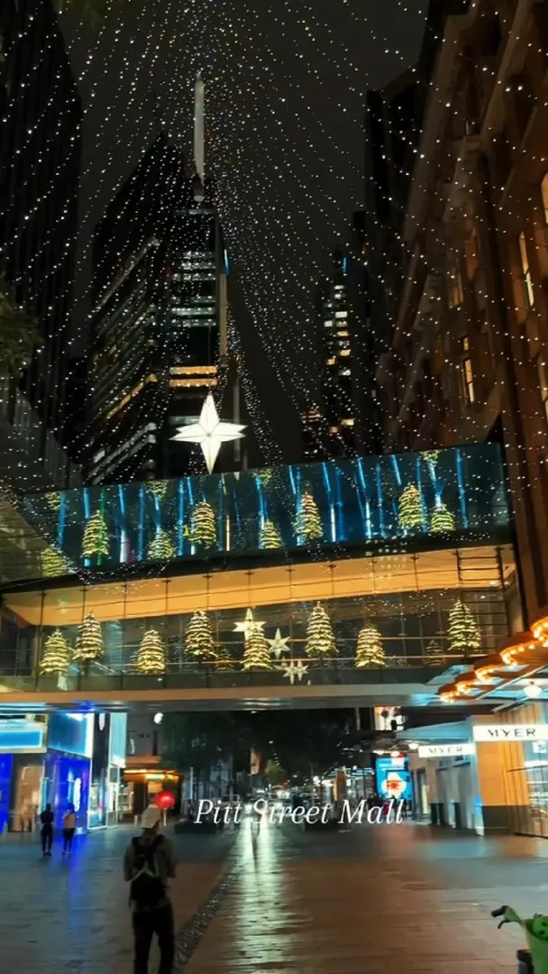雪梨的聖誕燈光show~