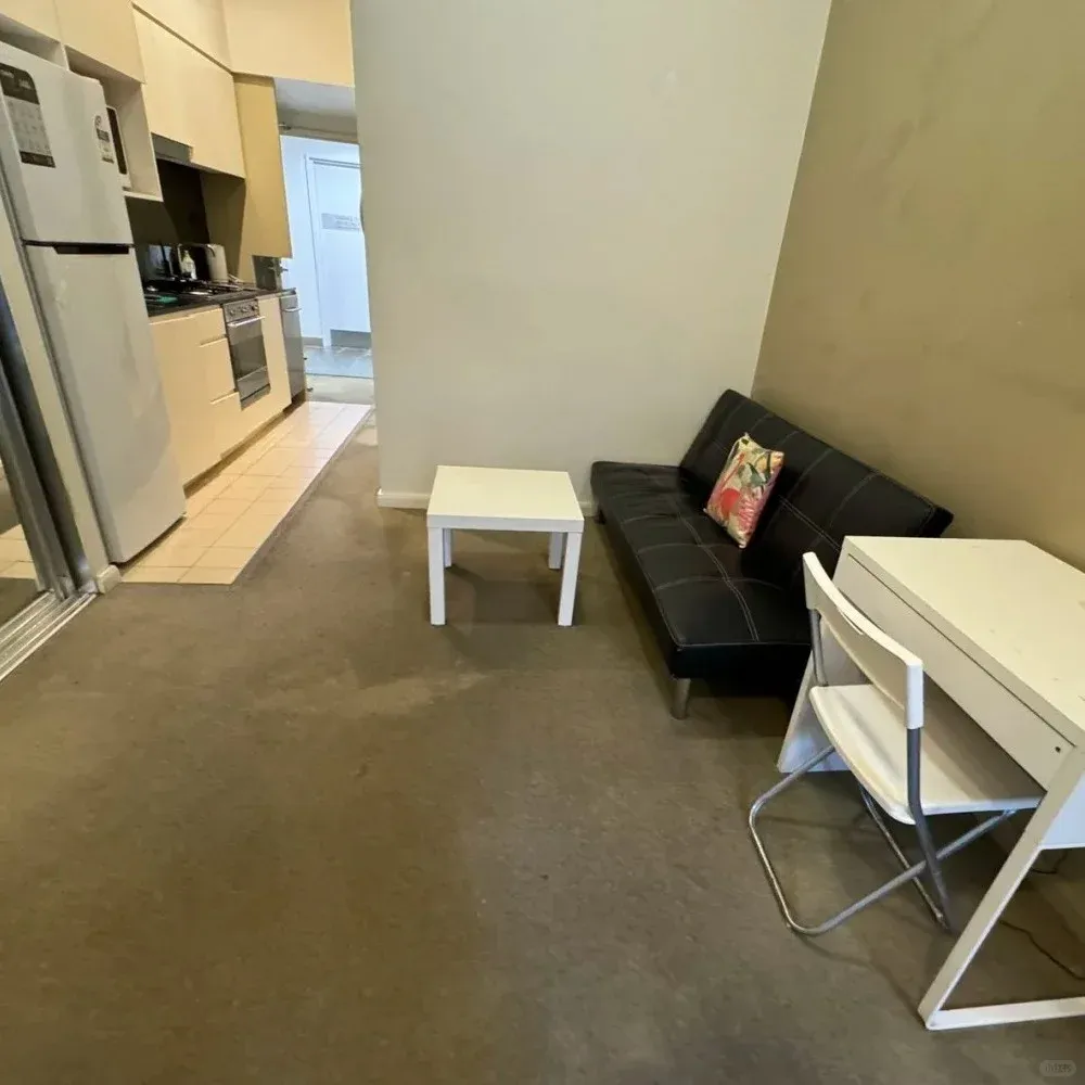 雪梨出帶陽台🉑️2人的studio，帶洗衣機