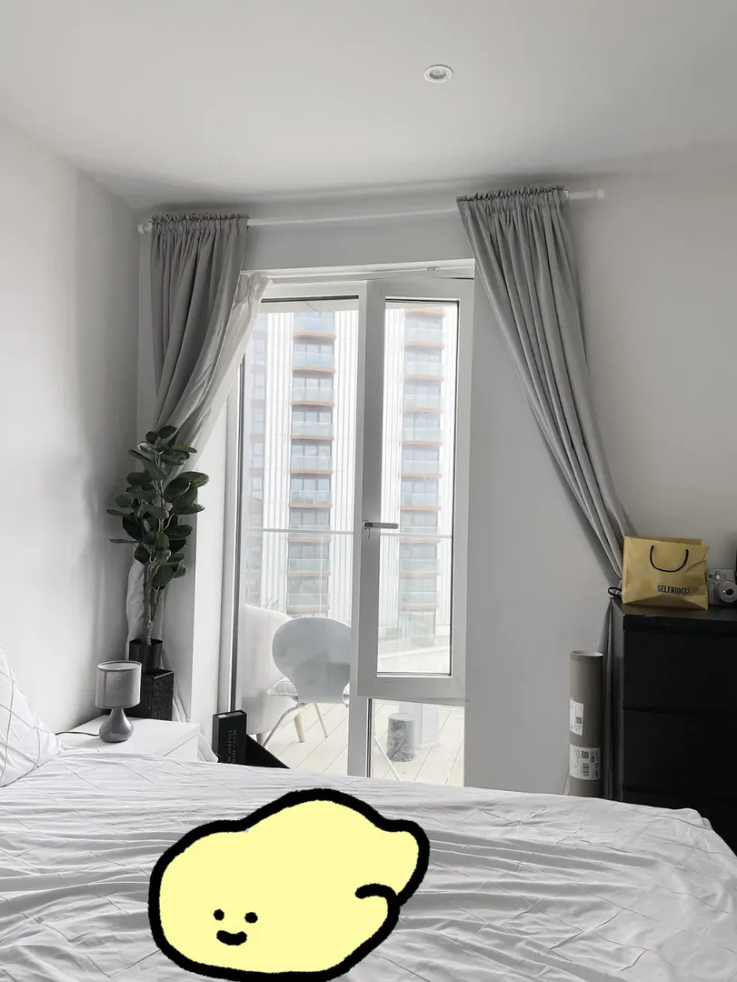 🏙️ 倫敦夢幻河景公寓，住進電影畫面✨