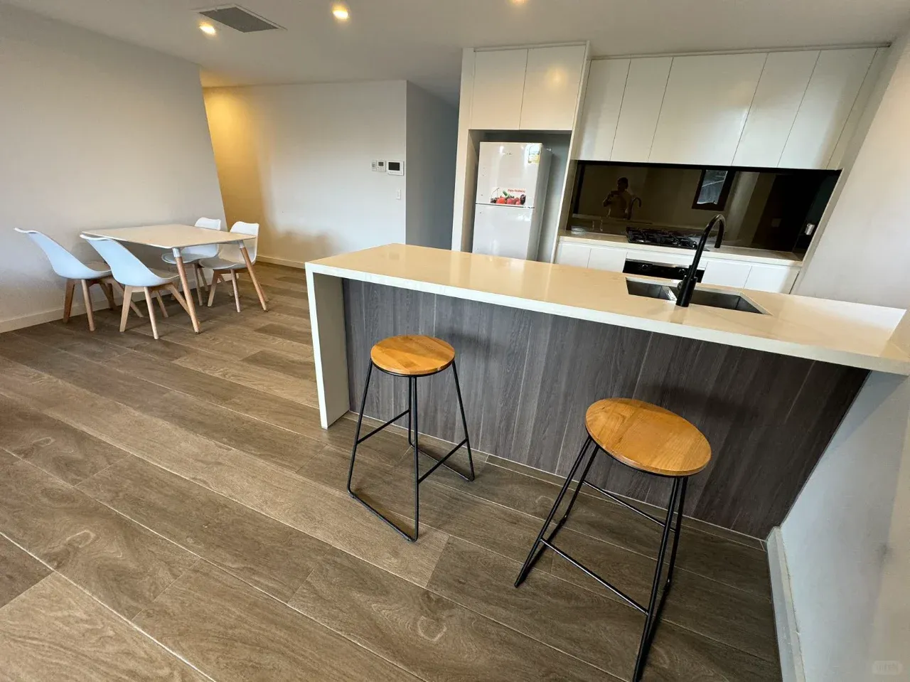 rosebery的高品質2b2b 可以隨時入住哦~