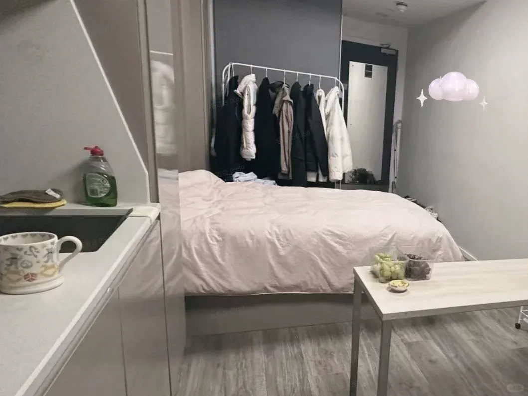 布大就住這裡吧，離得近才是硬道理